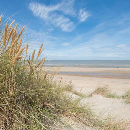 Salty - Vakantiehuisje Op De Grens Van Bredene-De Haan Экстерьер фото